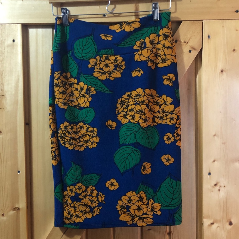 Cassie skirt